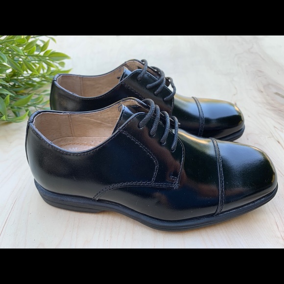 Florsheim kids NEW shoes - Picture 3 of 8